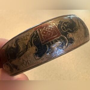 Vintage Handcrafted & Etched Antiqued Painted Elephants Resin Bangle Bracelet 8”